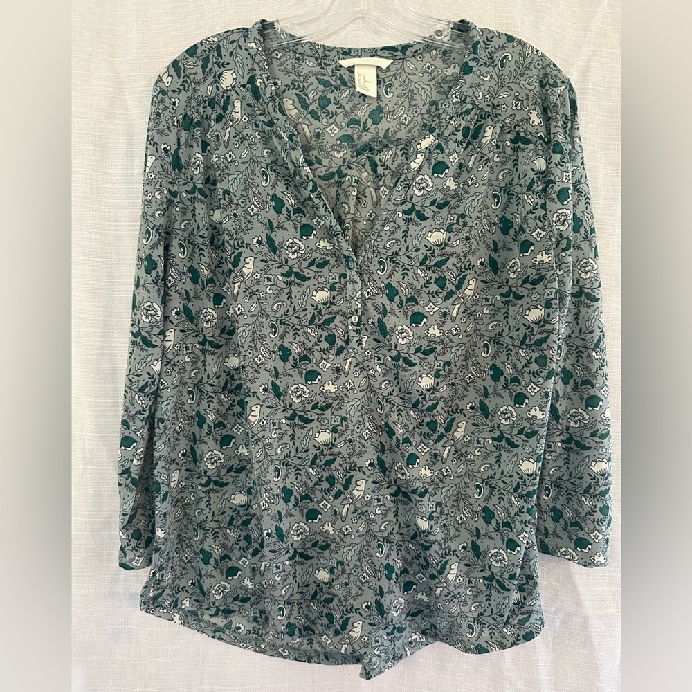 H &M women’s Floral Green Women's Top, size M